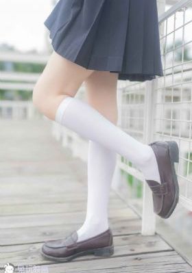 可疑的美容院在线